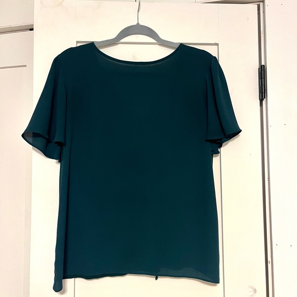 LOFT green elegant women’s top